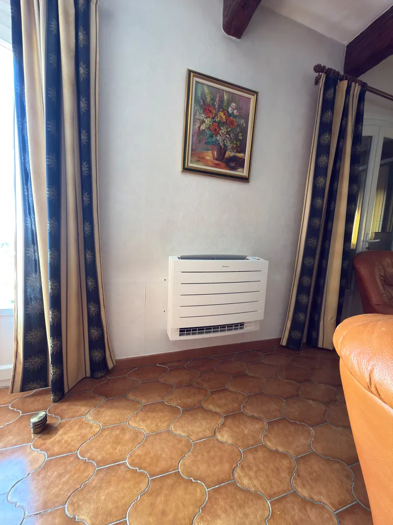 Console DAIKIN perfara FVMX50B2V1B installé par PROXICLIM à Aix-en-Provence