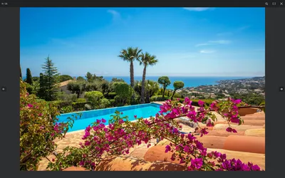 Villa provençale avec vue mer, piscine et jardin méditerranéen — le charme de Saint-Aygulf à deux pas des plages.