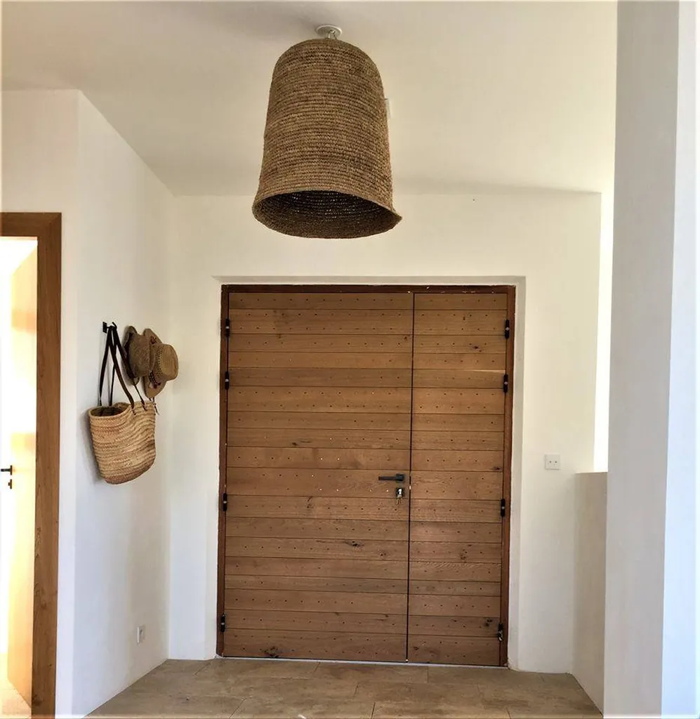 Porte d'entrée en chêne massif à Marseille