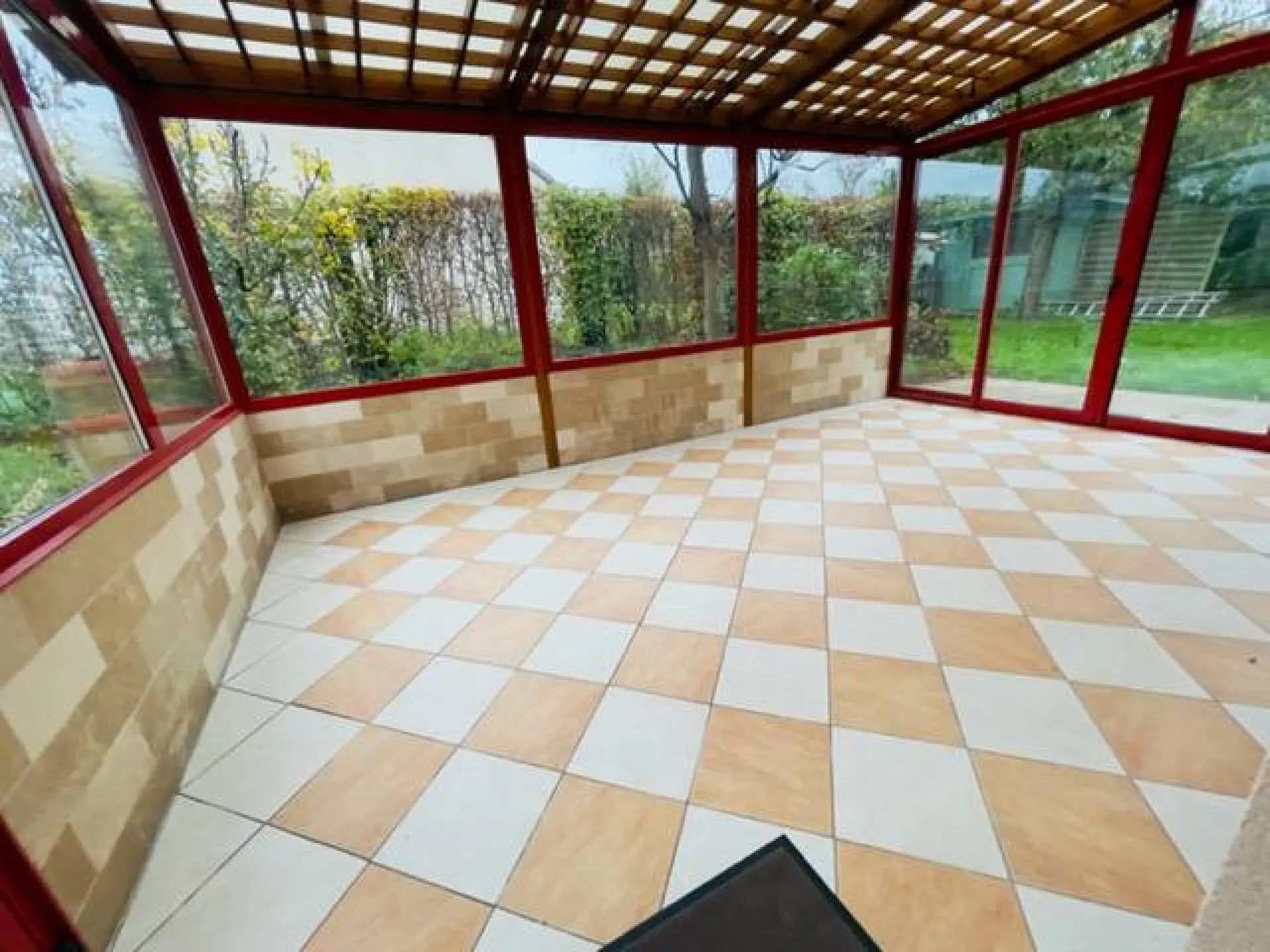 pavillon avec véranda