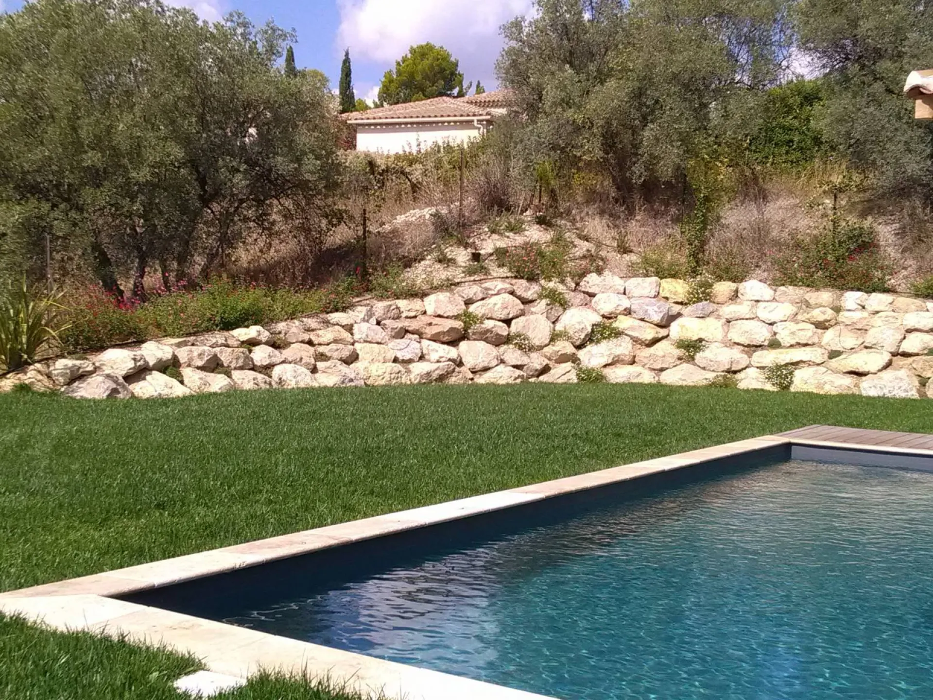 Enrochement de jardin pour une esthétique naturel de votre jardin Bouc Bel Air Enrochement de jardin pour une esthétique naturel de votre jardin Bouc Bel Air