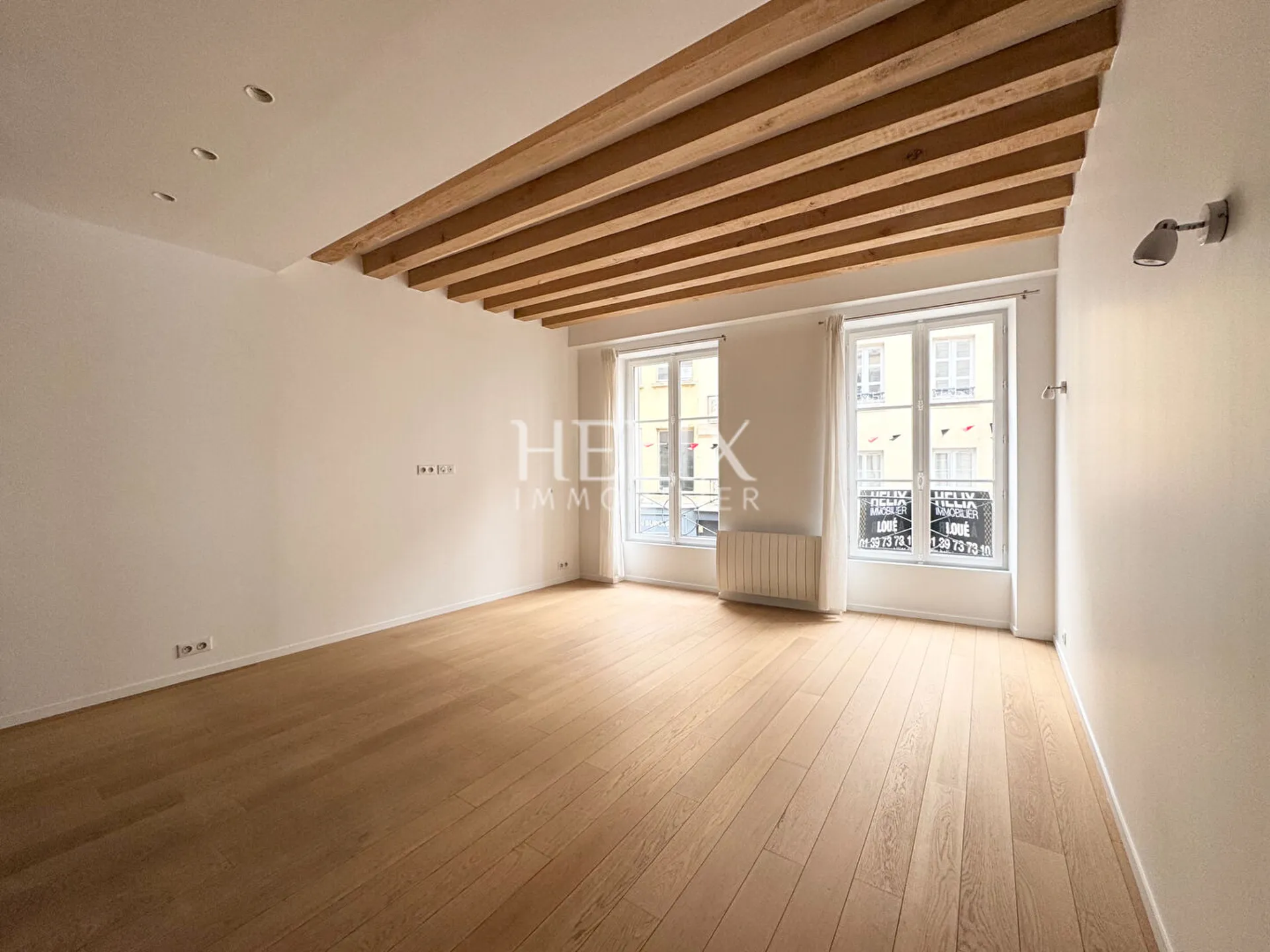 A louer très bel appartement 3 pièces en duplex à Saint Germain En Laye à 2 mn du RER A