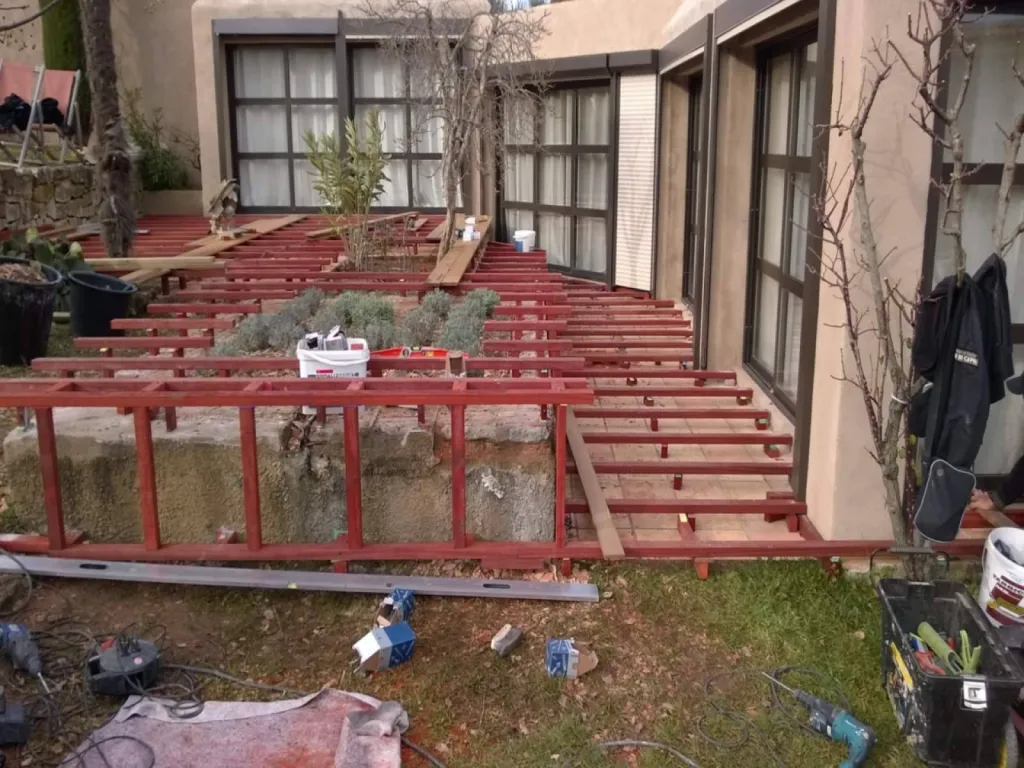 Réalisation d'une Terrasse en Ipé Parqueterie Aixoise 