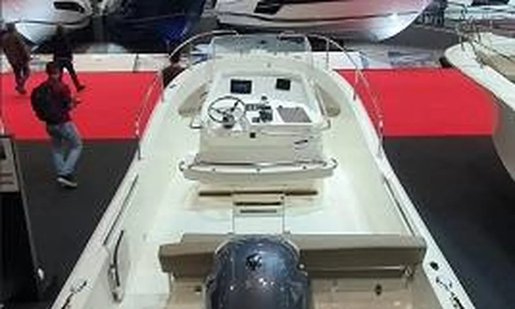 Achat bateau neuf White Shark 210 CC Toulon