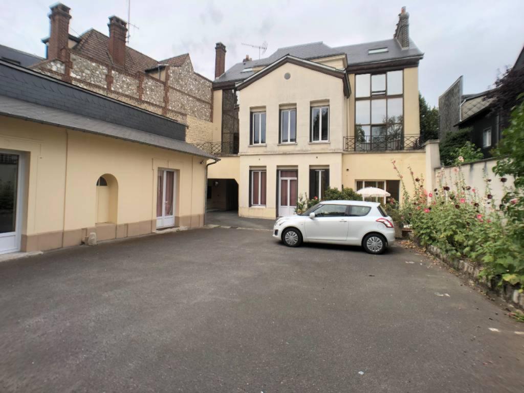 Acheter un appartement T6 dans une résidence calme à Rouen (76)