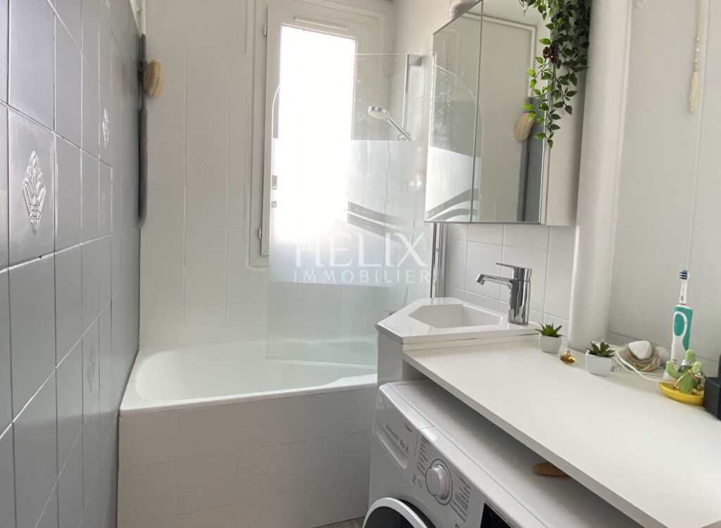 Le Pecq- quartier Mexique -3 pièces lumineux et traversant en parfait état