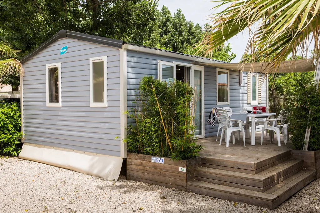 location proche de  Portiragnes en camping 4 étoiles