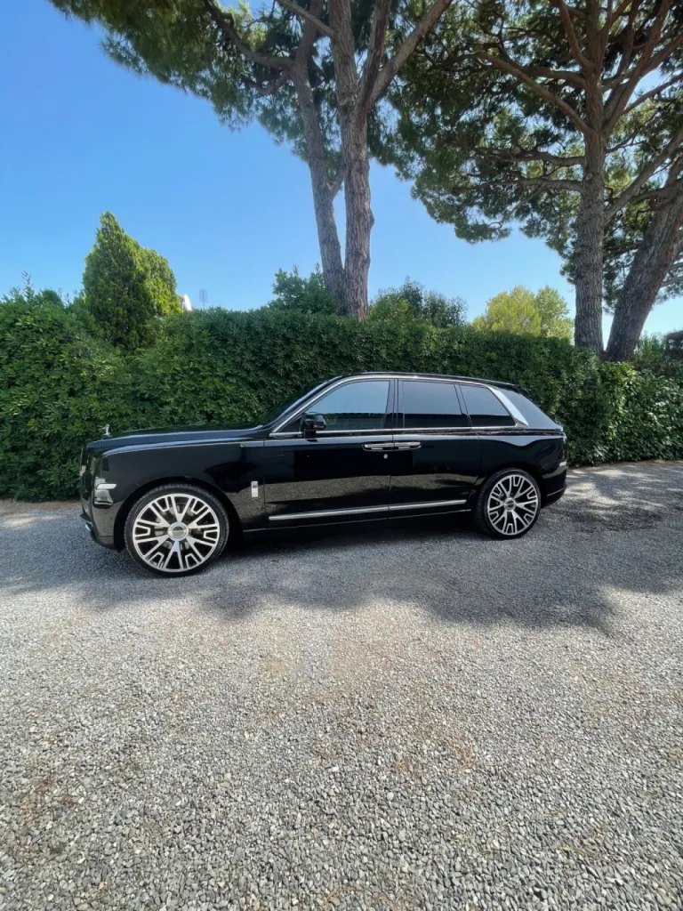 Detailing Rolls Royce Cullinan Cap d’Antibes