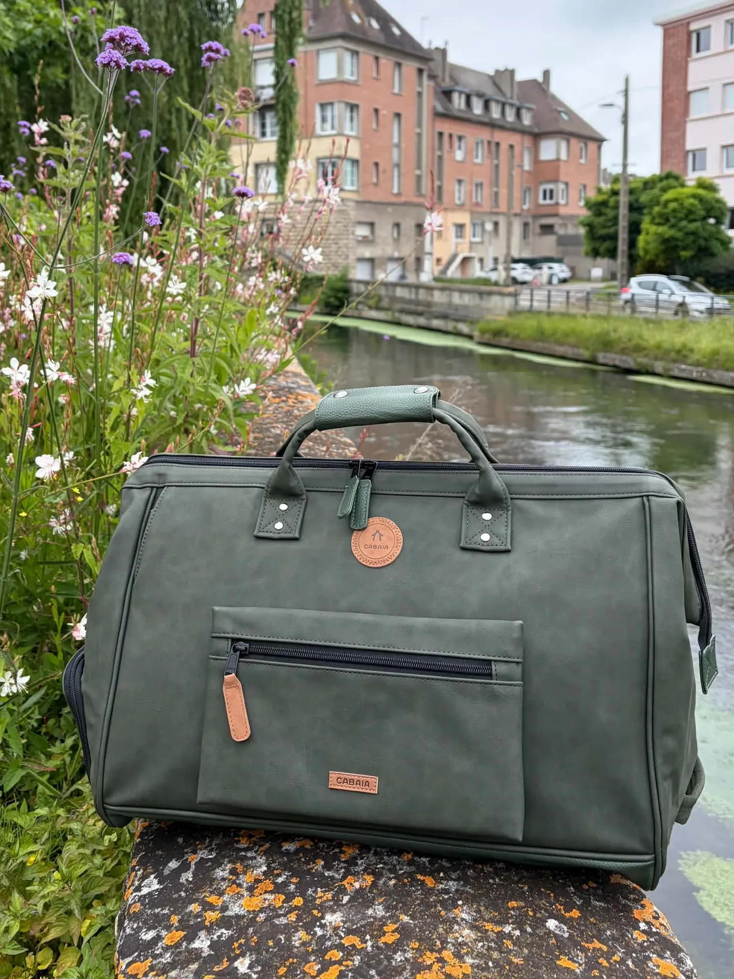 Sac de voyage Cabaia modèle Busan chez Evasion à Eu 