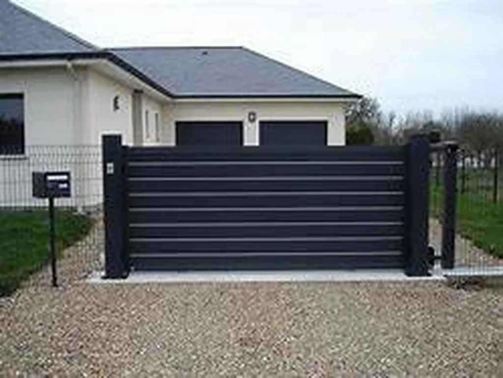 Portail coulissant standard, efficace à Villefranche sur Saone