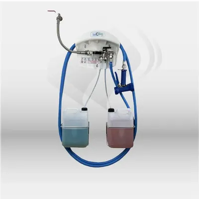 Centrale de nettoyage 2 produits avec supports bidons 5L, système Venturi professionnel pour lavage, rinçage et désinfection des surfaces, équipement sécurisé pour entreprises de propreté et collectivités – disponible à Mont-de-Marsan, Landes (40), Nouvel
