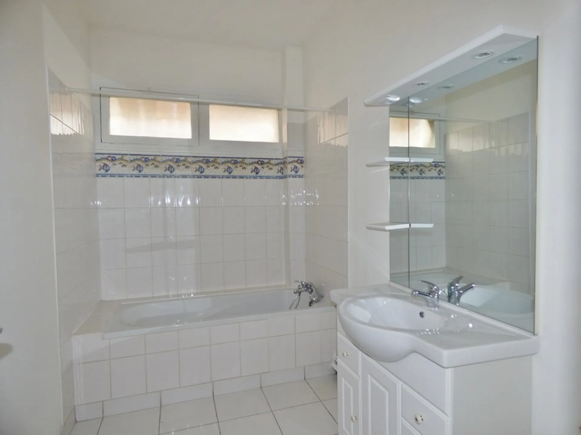 Cherche à acheter T3 avec cave proche Saint Aubin lès Elbeuf 76410