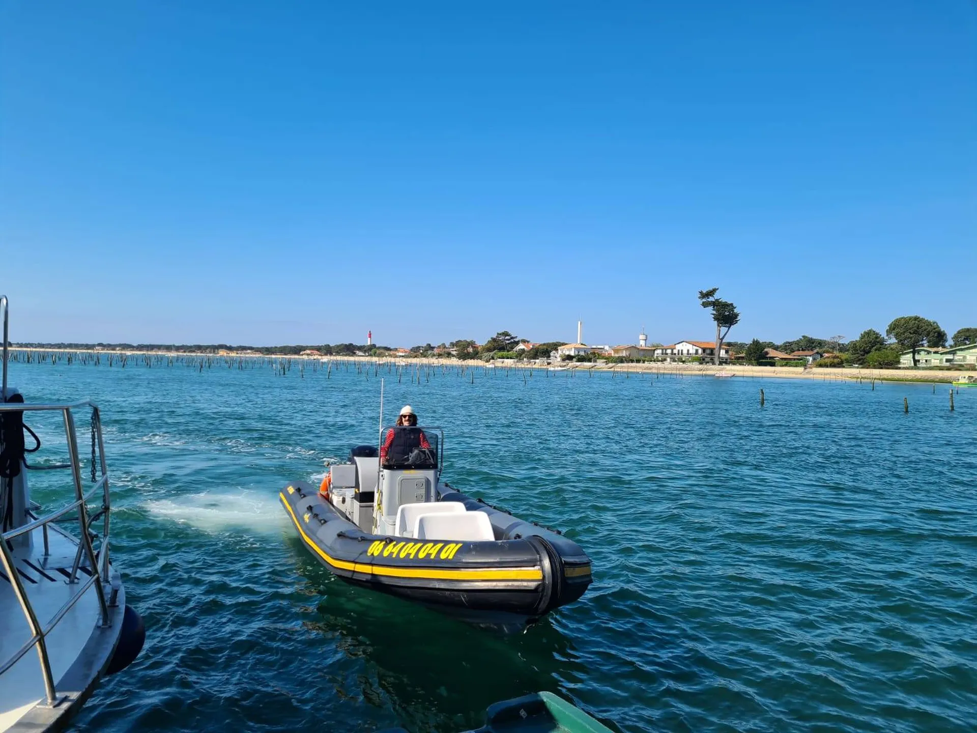 Navette pour une traversée Arcachon - Moulleau au Cap Ferret - Bassin d'Arcachon