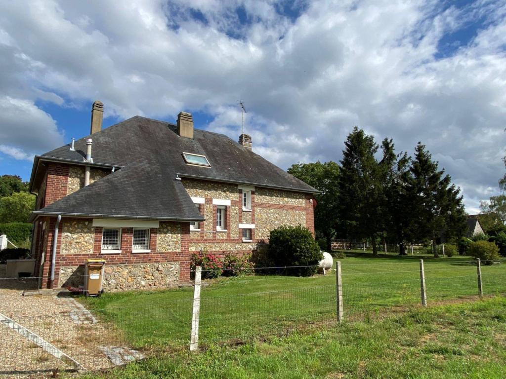 Acheter une belle maison à Quevillon, proche de Rouen (76)