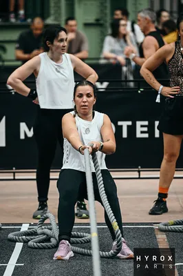 Coach sportif à Six-Fours proposant accompagnement nutrition + cross training pour objectif perte de masse grasse