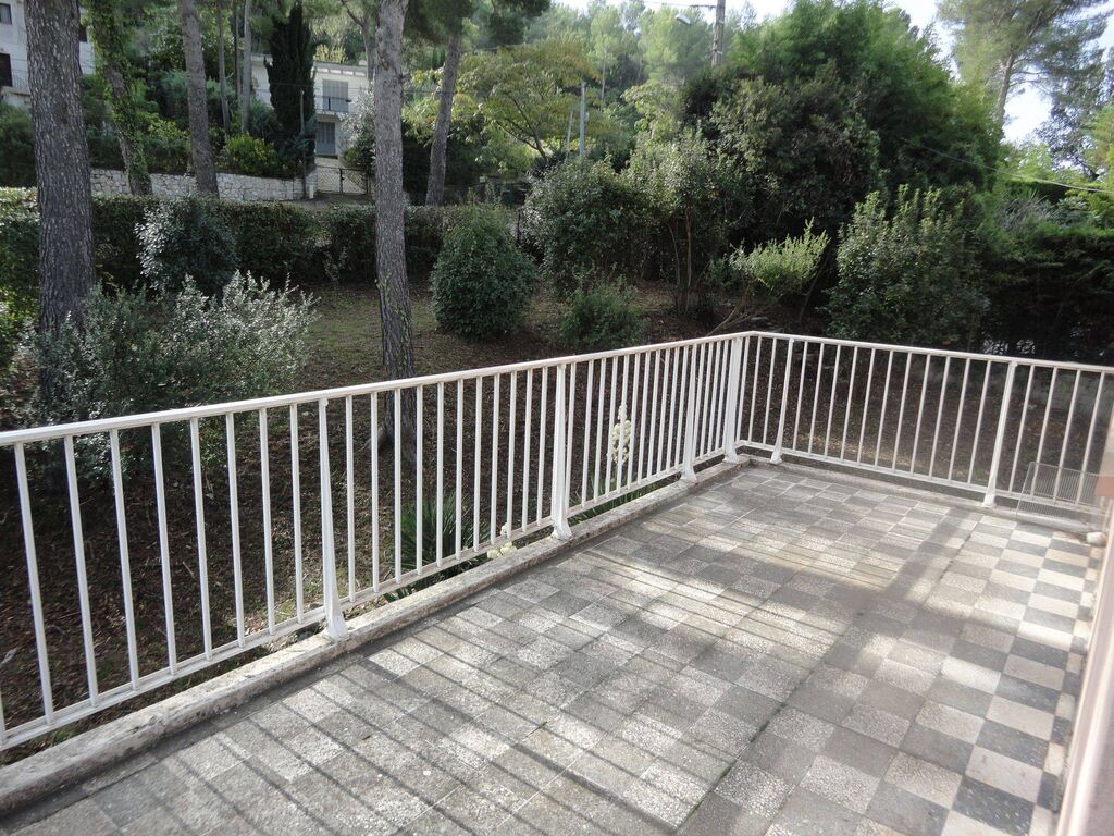 CARNOUX VILLA A VENDRE