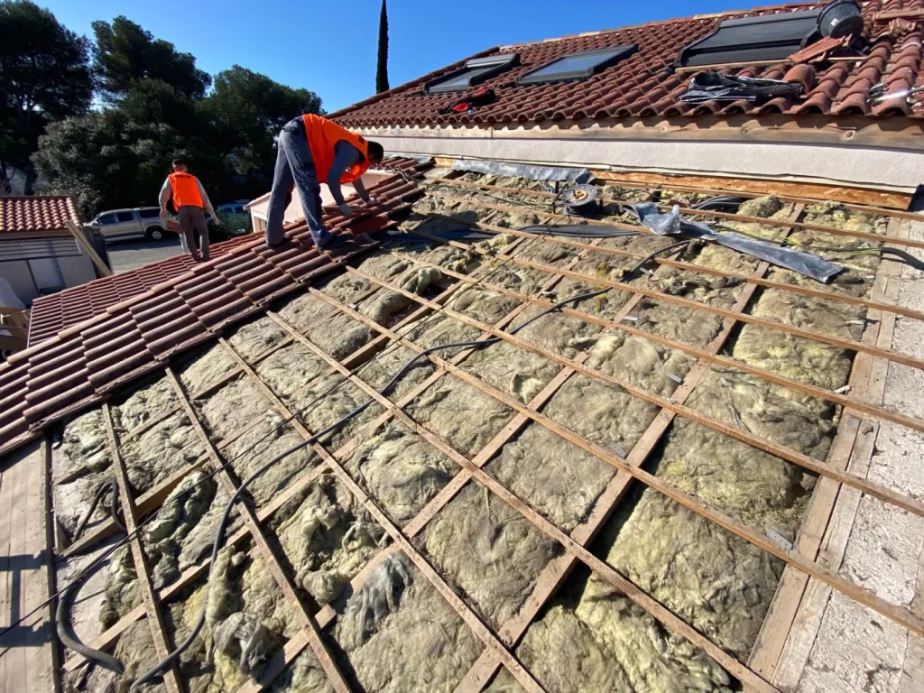 Depose toiture près de bouc bel air