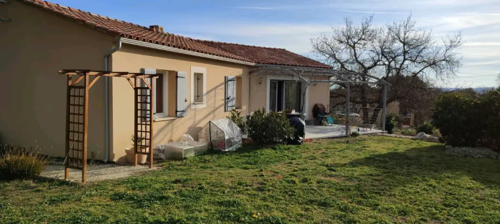 Installation Gouttières Saint Paul Les fonts