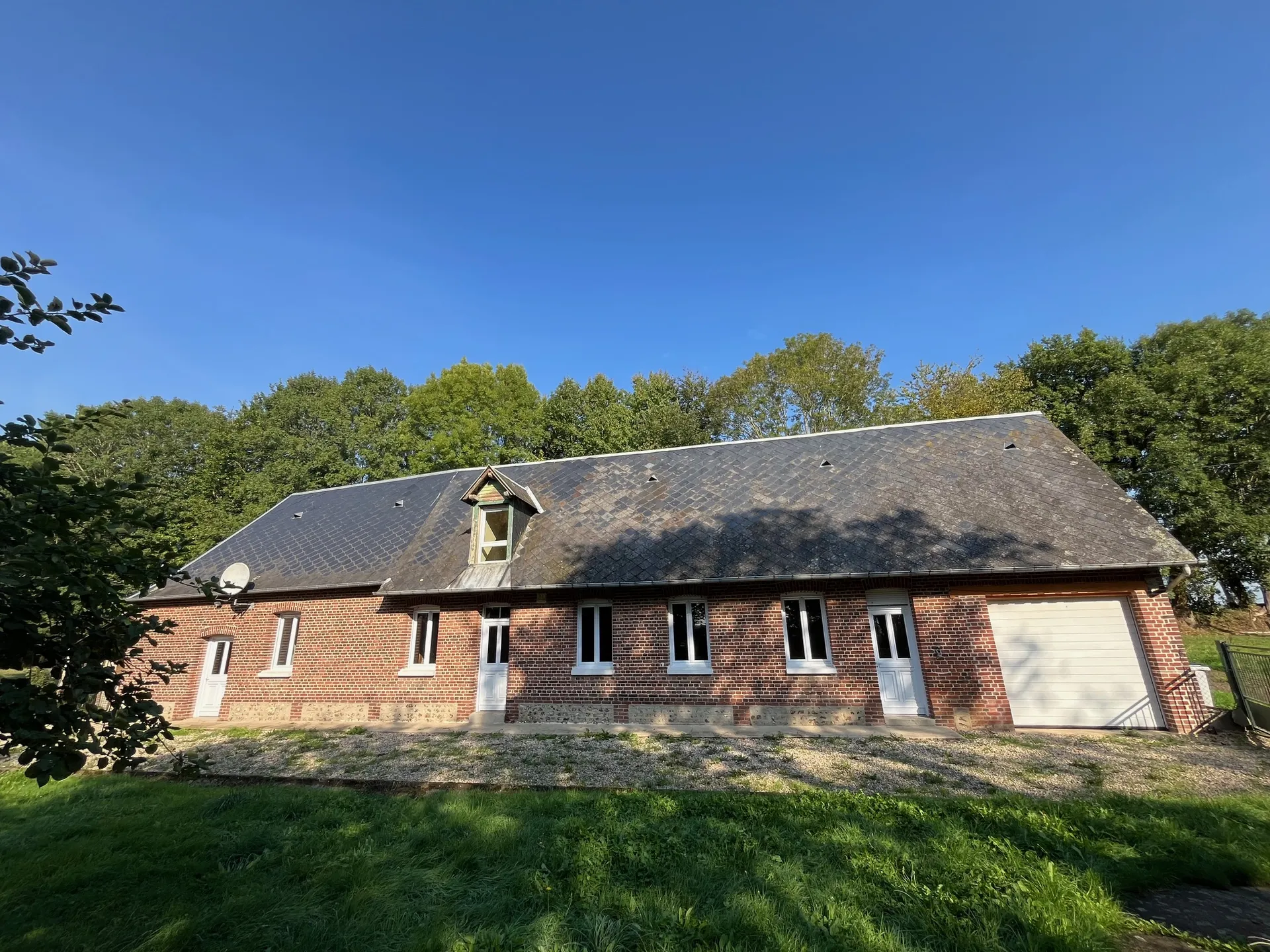 Maison 7 pièces 140 m² · à Betteville · 140 m² · 240 000 €