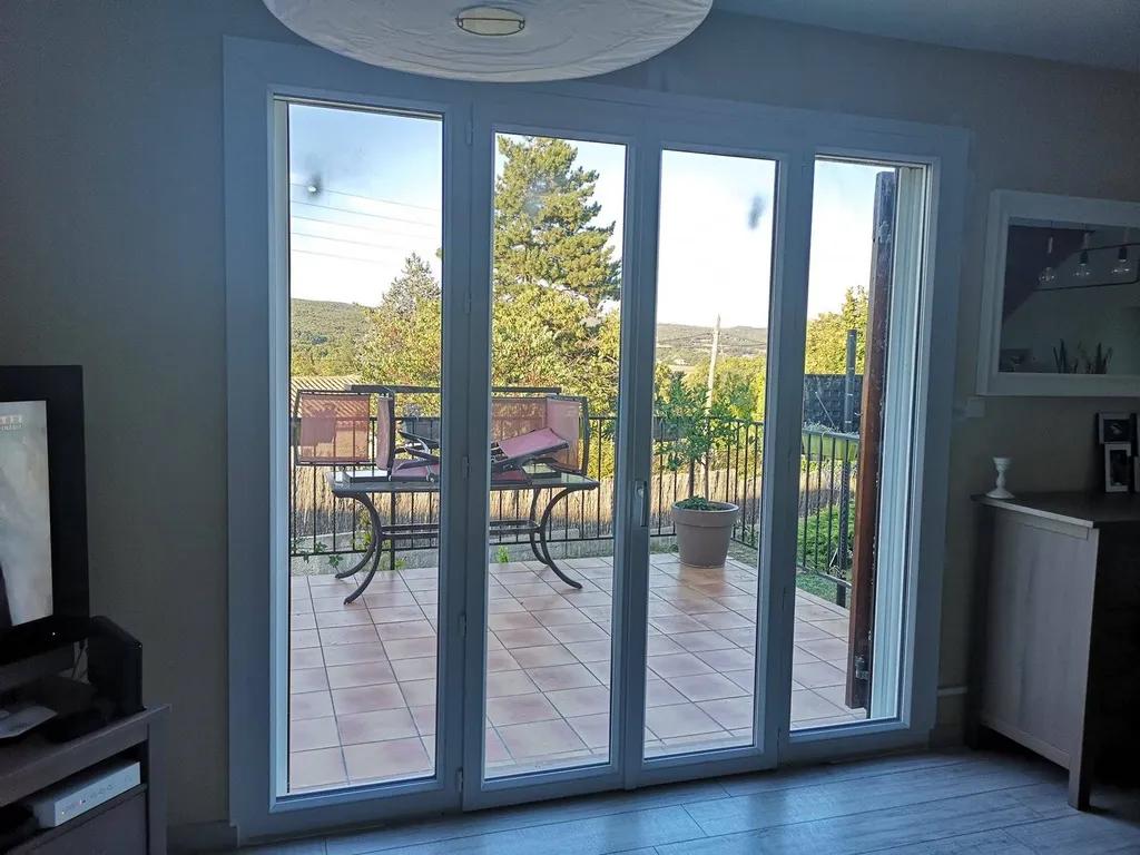 Porte fenêtre PVC Blanc à Cereste