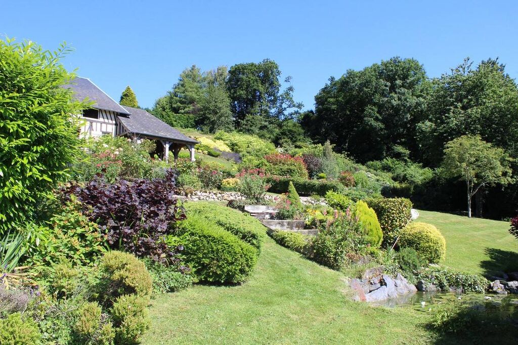 Visite villa normande à colombages proche de Honfleur 14600