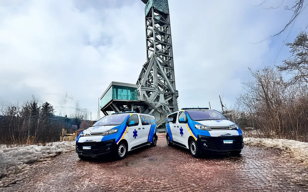 Ambulances Bleu Azur, votre partenaire de confiance pour le transport médical dédié à la rééducation spécialisée sécurisée dans le Var et les Bouches-du-Rhône