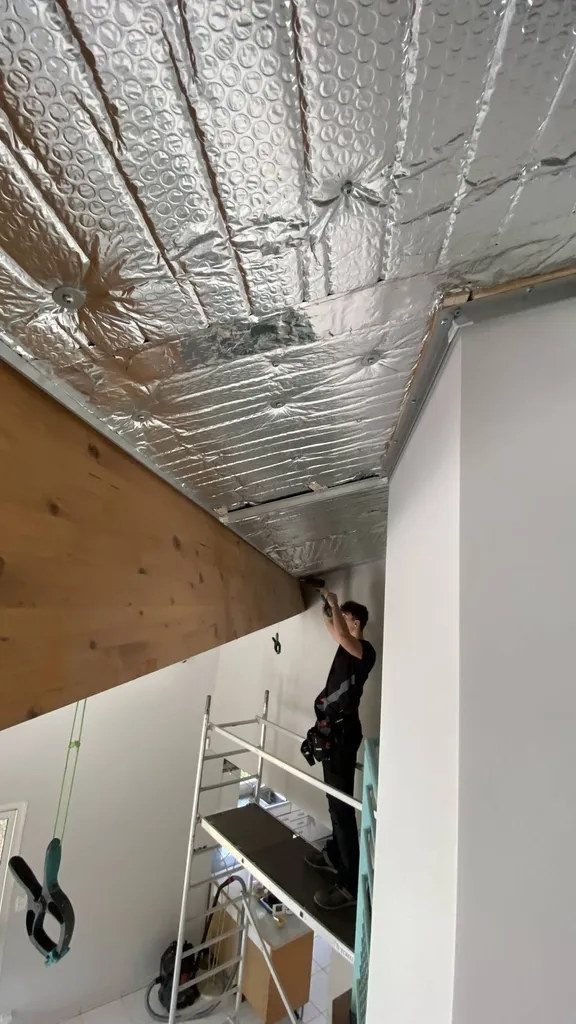 Isolation thermique : la solution efficace pour éviter les déperditions de chaleur, à Tournefeuille - Plafonds Tendus Occitans Auterive