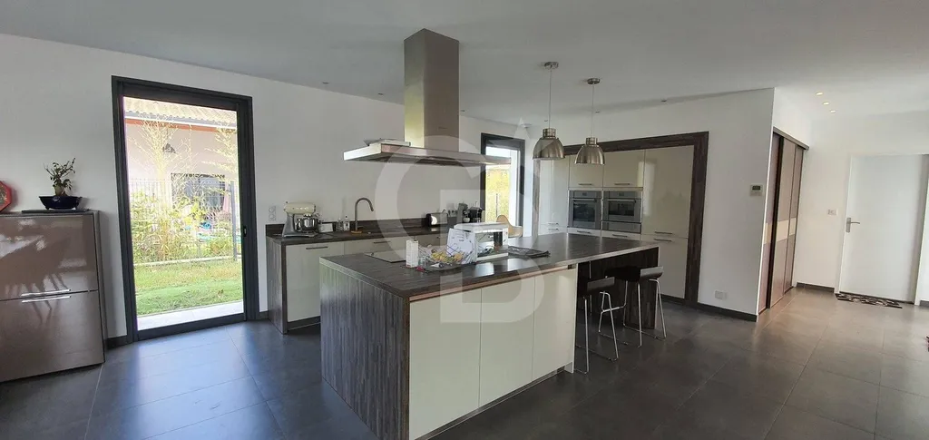 Achat d'une Villa d'architecte avec piscine à CESTAS BOURG