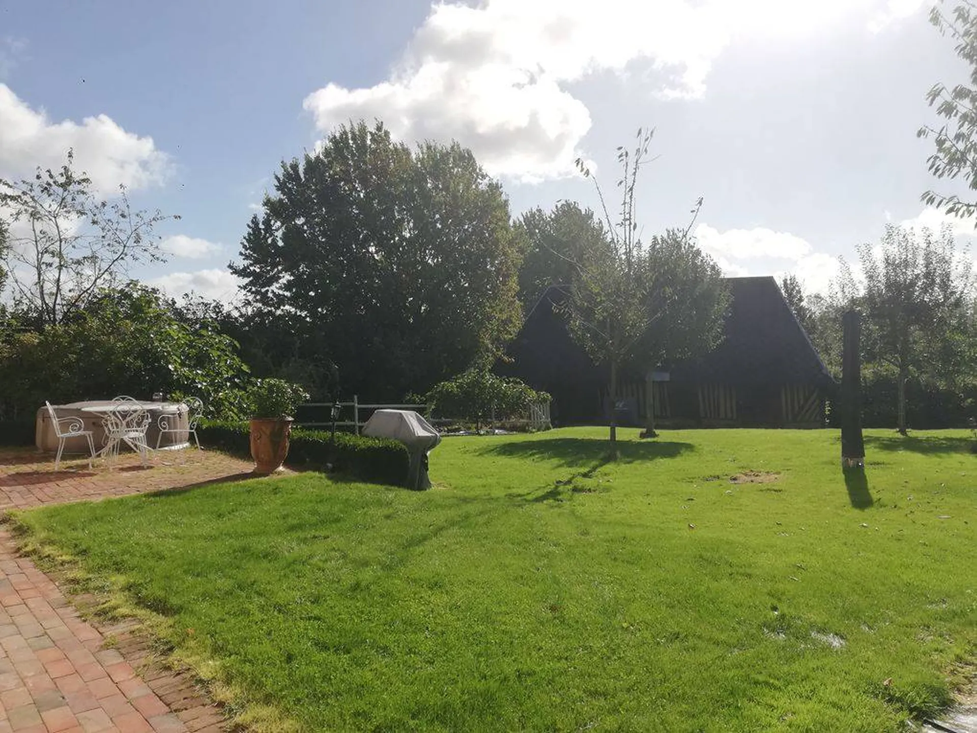 Visite villa normande à colombages proche de Pont-Audemer 27500