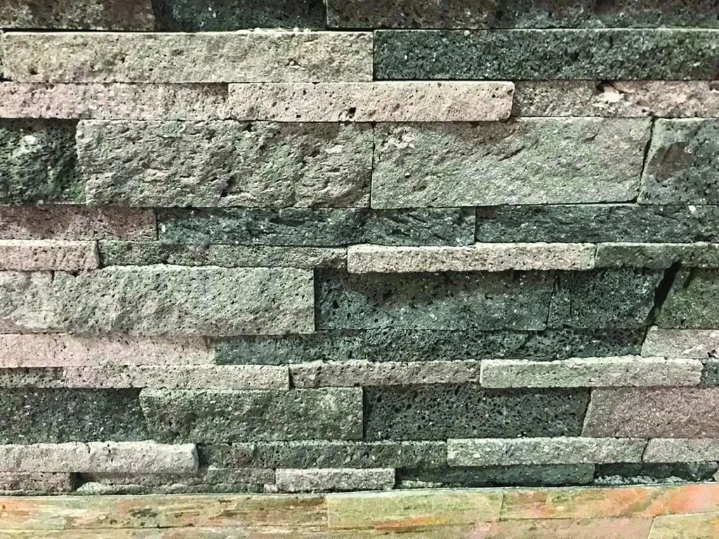 Façade et parement en pierre naturelle : revêtements muraux pour intérieur et extérieur