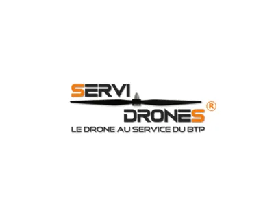 Société de nettoyage de toiture à Bordeaux en Gironde : expertise par drone pour entretien toiture église sans monter d'échafaudage