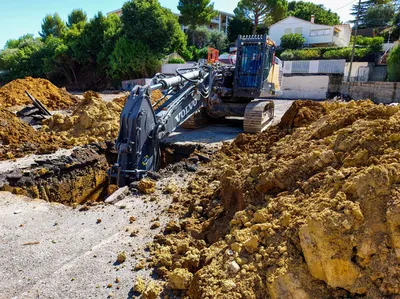 Sondages de sol réalisés à la pelle mécanique