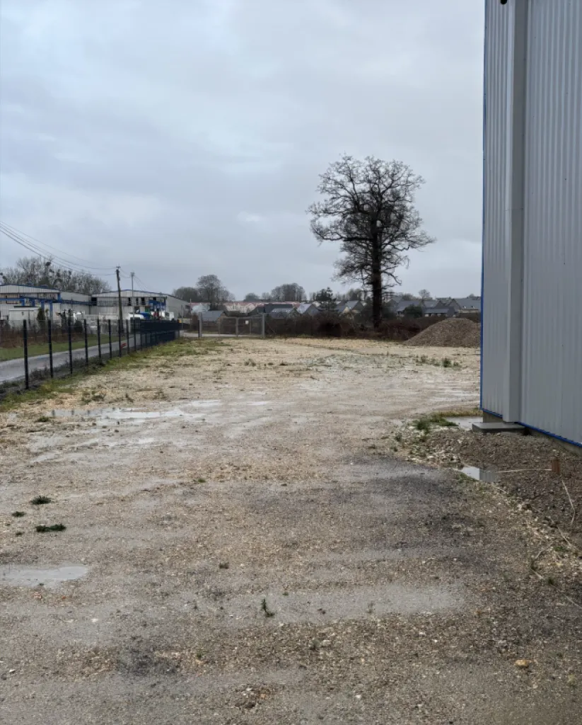 TANCARVILLE - LOCAUX D'ACTIVITE 1 550 m²