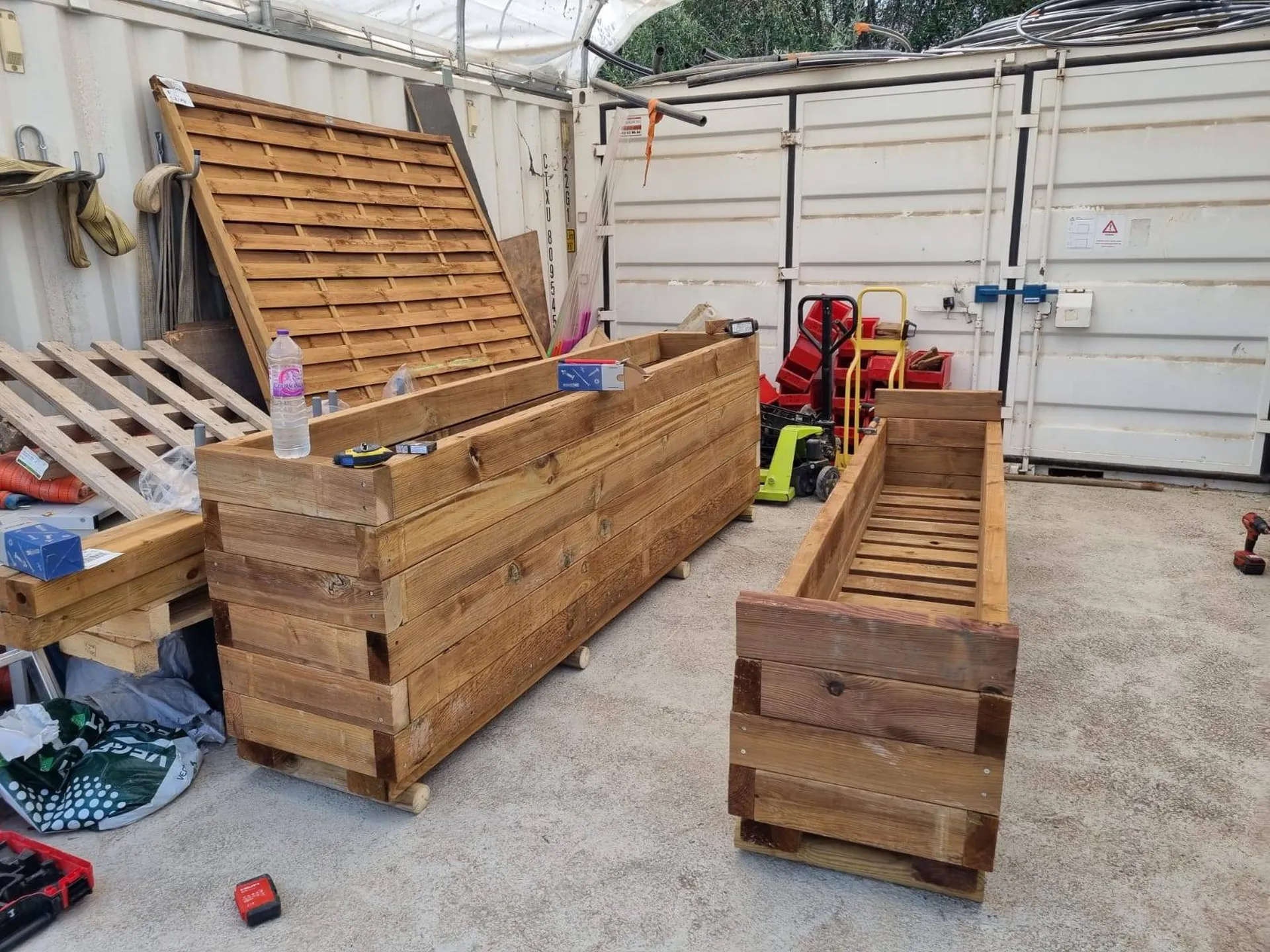 Jardinières en bois sur mesure à Nice