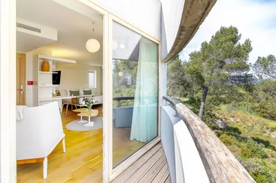 Chambre d’hôtel neuve avec salle de bain privative à Aix-en-Provence