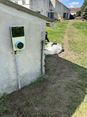 Installation de borne de recharge à domicile à Libourne – Aquitaine Énergie