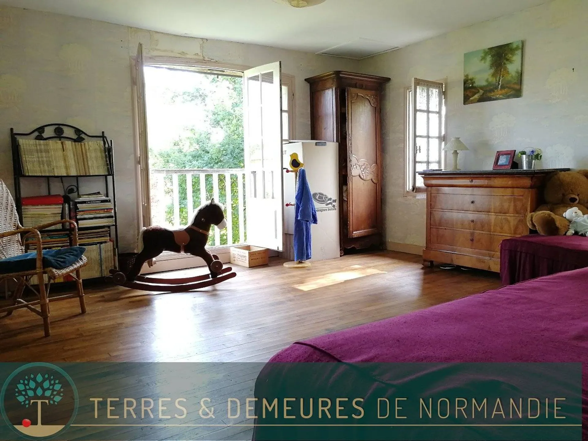 A vendre authentique demeure de caractère et son terrain arboré d’environ 7420 m² en Normandie 14