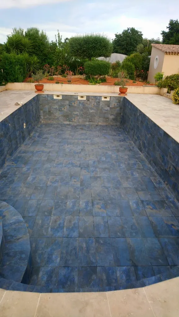 CARRELAGE PISCINE BLUE DI BALI 