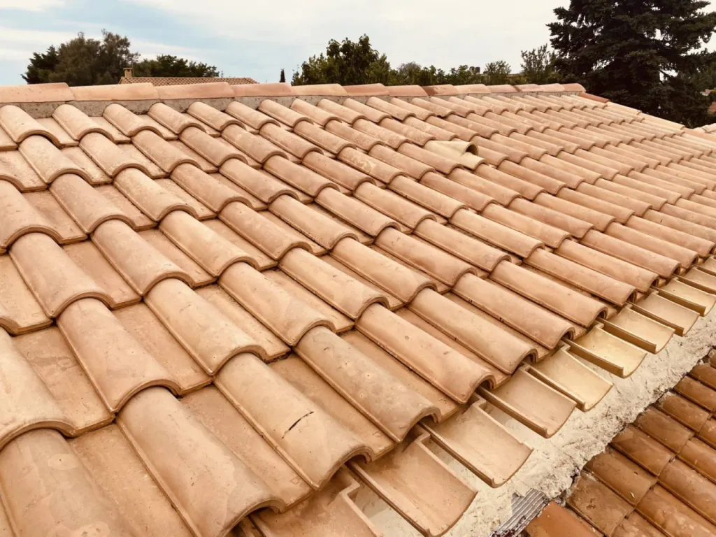 toiture nettoyage fini sur martigues