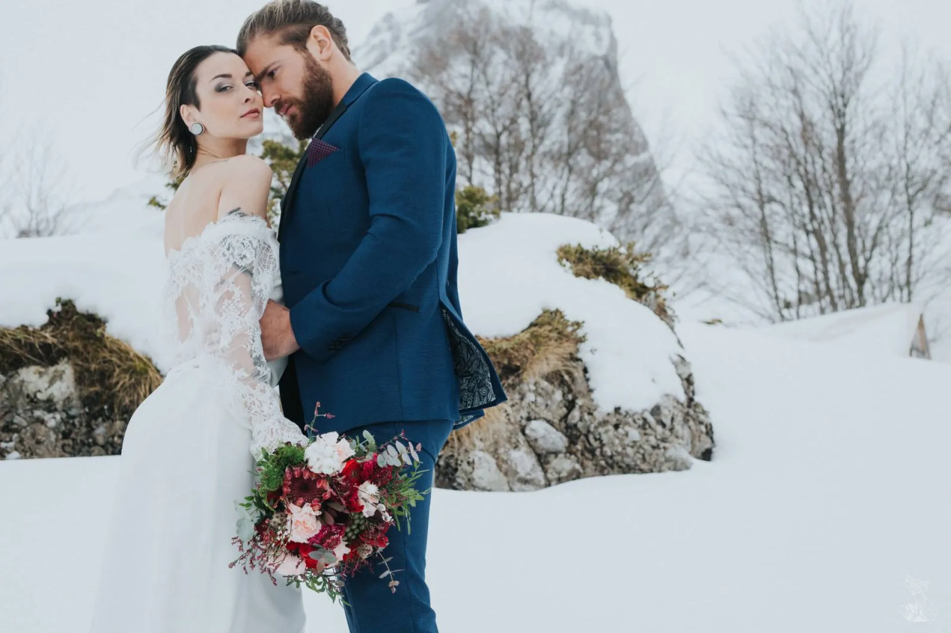 mariage d’hiver intimiste de 10 personnes à la montagne à Bordeaux et dans les Pyrénées proche du Pays Basque