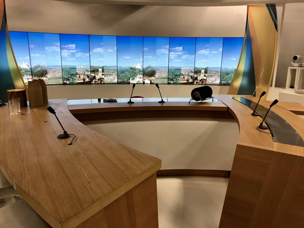 La Barmobile, sur le plateau de France 3 Auvergne-Rhône-Alpes