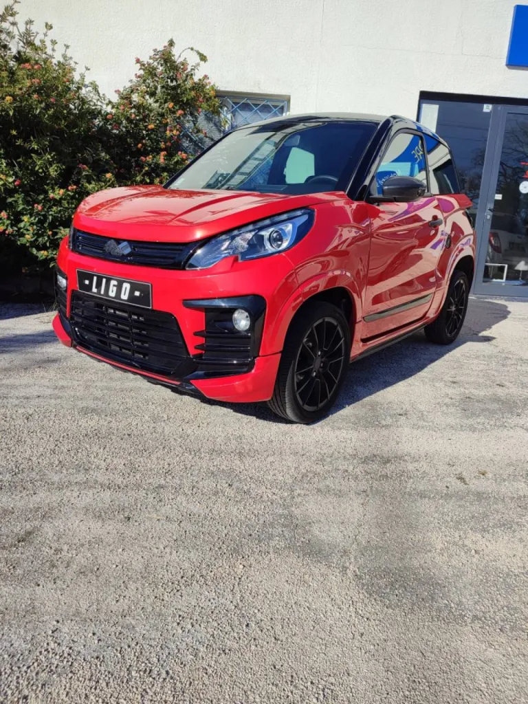 Vente voiture sans permis d'occasion Ligier JS60 Ultimate avec moteur DCI et carplay android auto