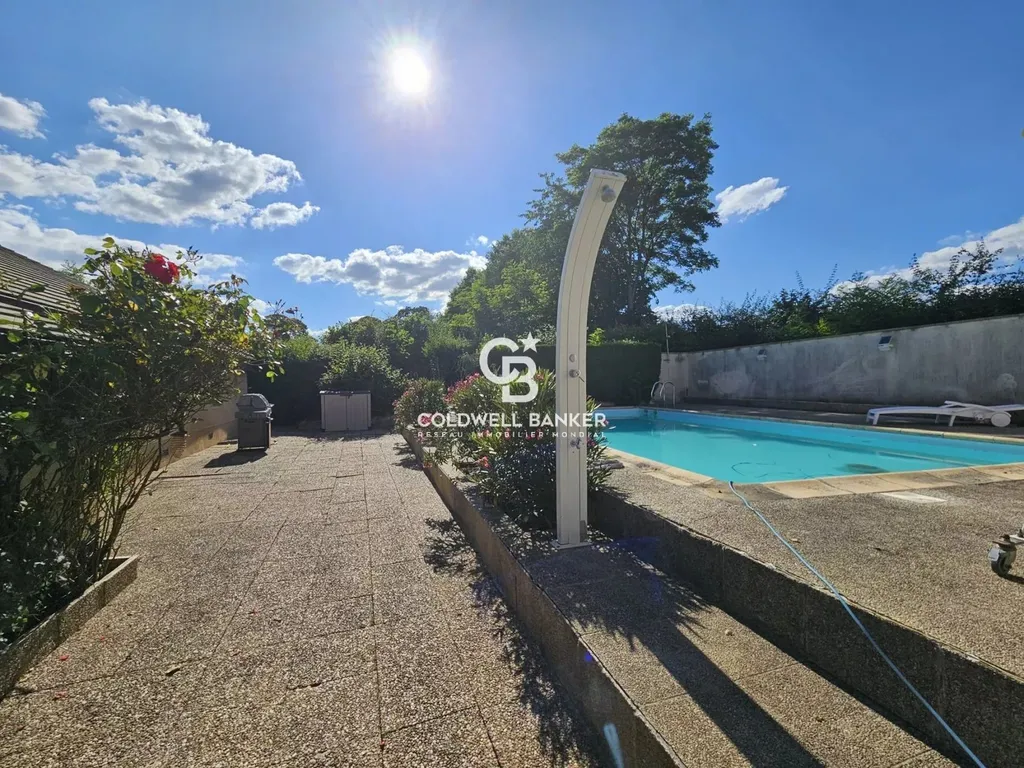 acheter une maison de campagne en sarthe avec piscine