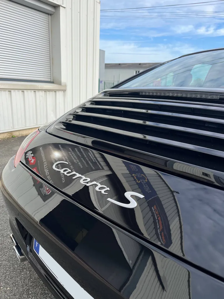 Traitement céramique sur une Porsche 997 Carrera S - Le Mans.