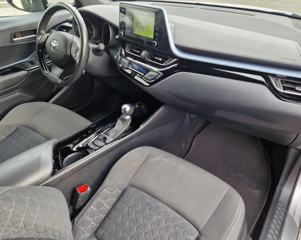 TOYOTA C-HR 2.0L HYBRIDE 184 TEAM DEUTSCHLAND / EDITION OCCASION PRES DE TOULOUSE EN OCCITANIE