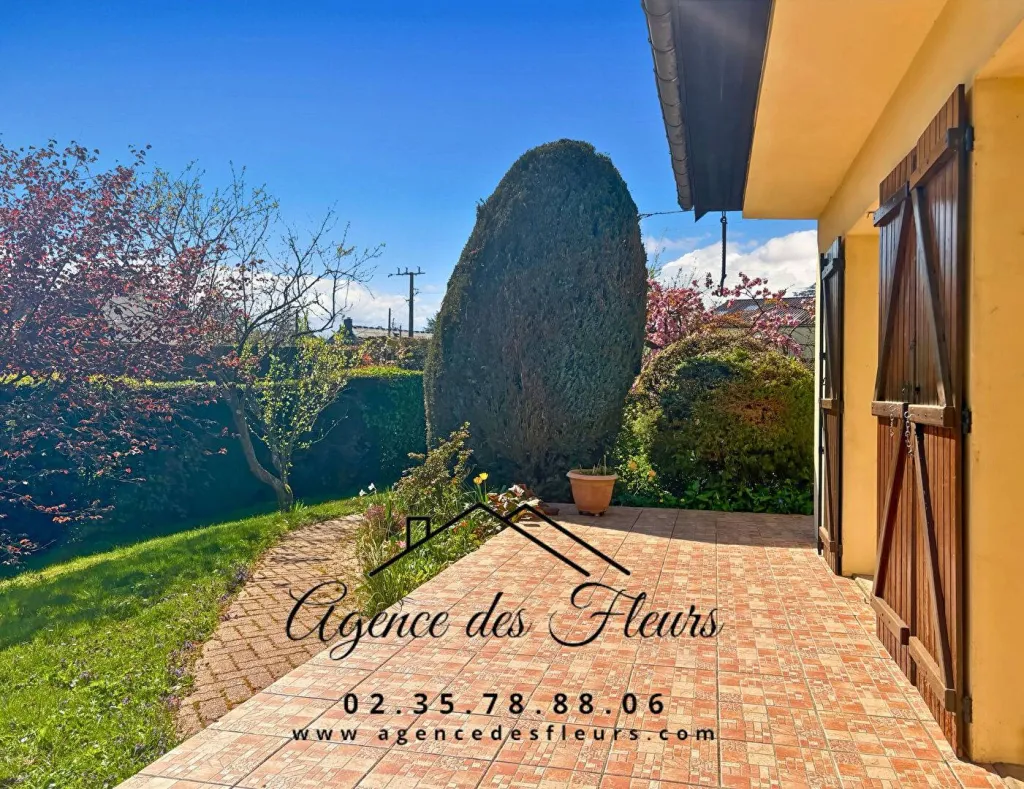 À SAISIR sur LA SAUSSAYE, Charmante maison 6 pièces de 127 m² sur un terrain de 868 m² .