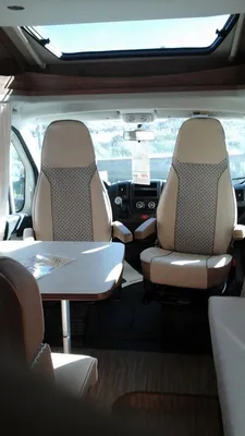 sièges tournants camping car carado t348 hymer pélissanne 13330 bdr