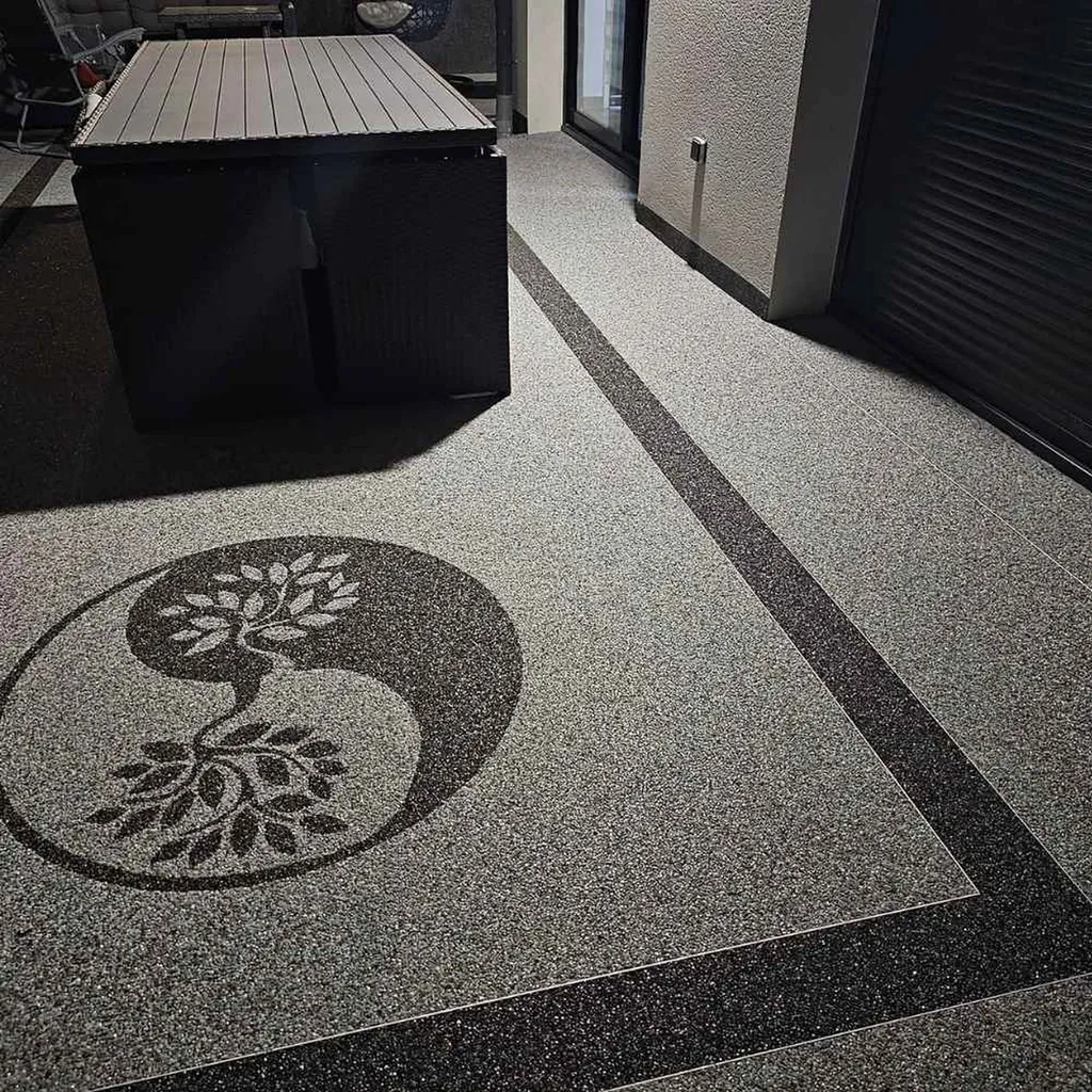 Choisir une moquette de pierre à motifs personnalisés pour votre terrasse et plage de piscine à Béziers et Nîmes dans le Gard