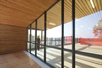 Pose de menuiseries intérieures et extérieures sur mesure avec MMK Concept à Marseille et dans les Bouches-du-Rhône