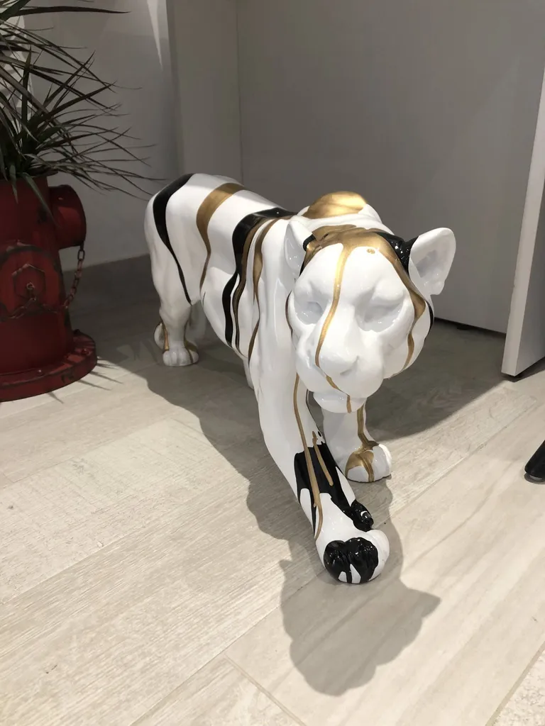 Décoration pour votre extérieur : Apportez une touche d'élégance et de style à votre piscine